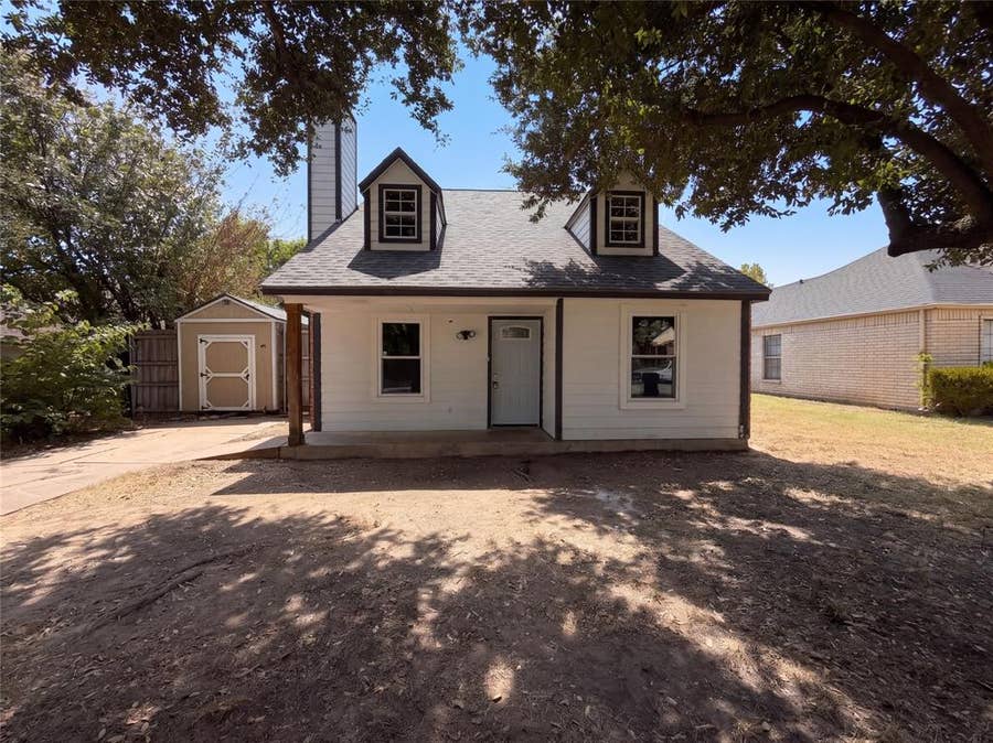 Property photo for 108 Marvin Gardens, Waxahachie, TX
