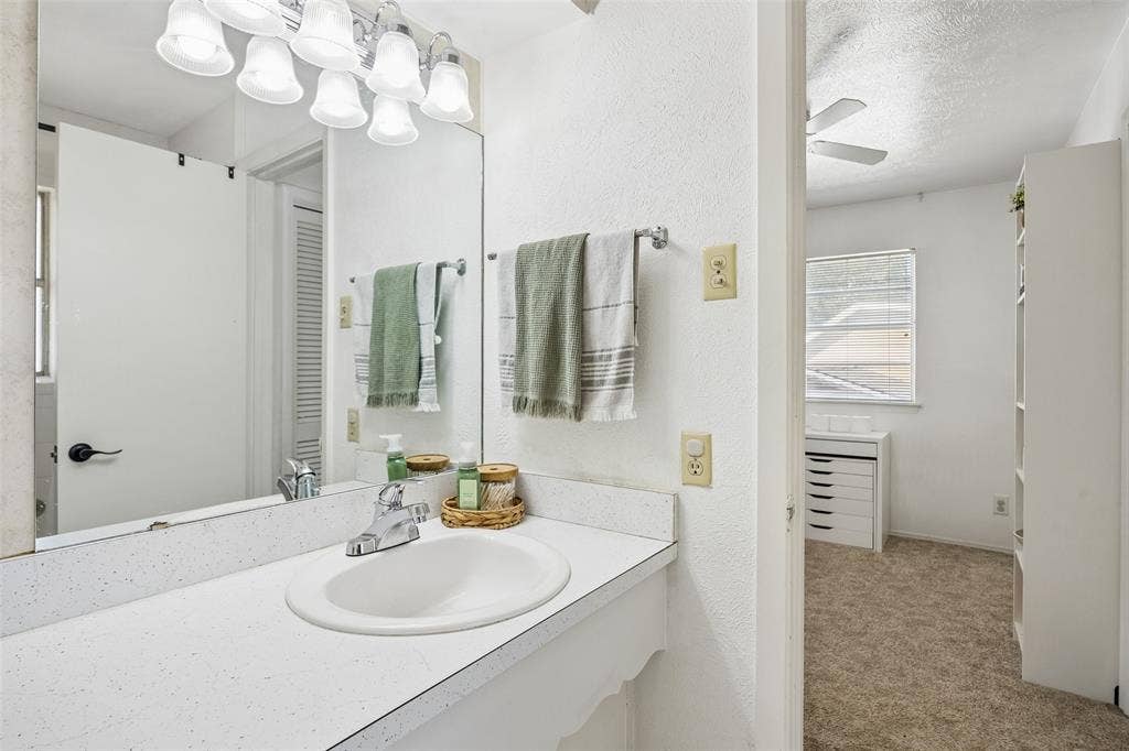 213 Harrington Circle, Duncanville, TX 75116 213 Harrington Circle, Duncanville, TX 75116