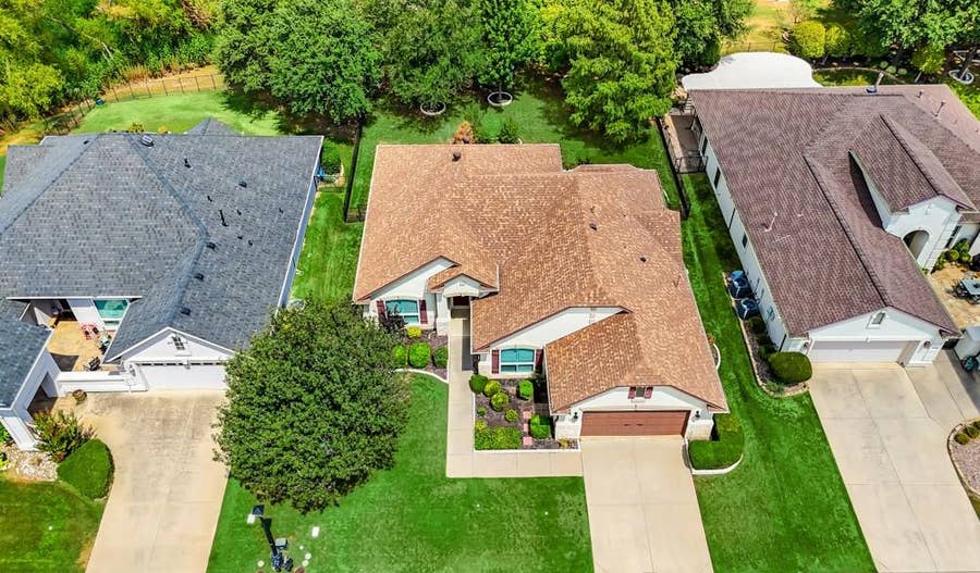 Property photo for 11712 Lynnbrook Drive, Denton, TX