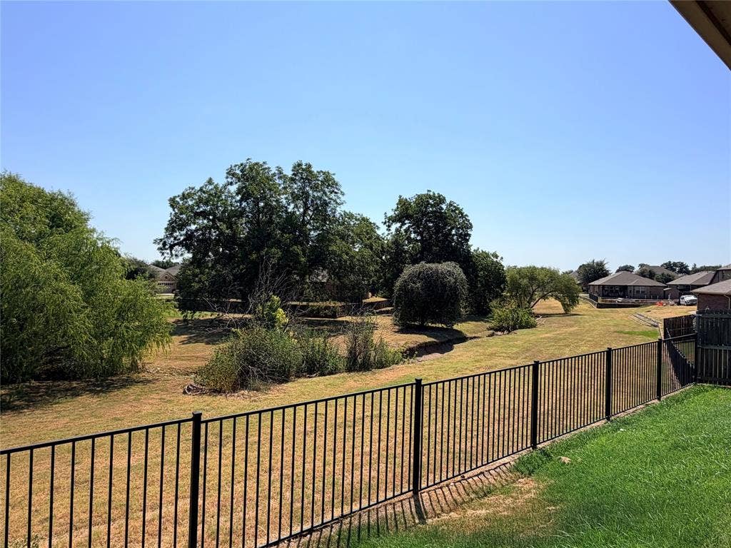 9251 Water Oak Drive, Arlington, TX 76002