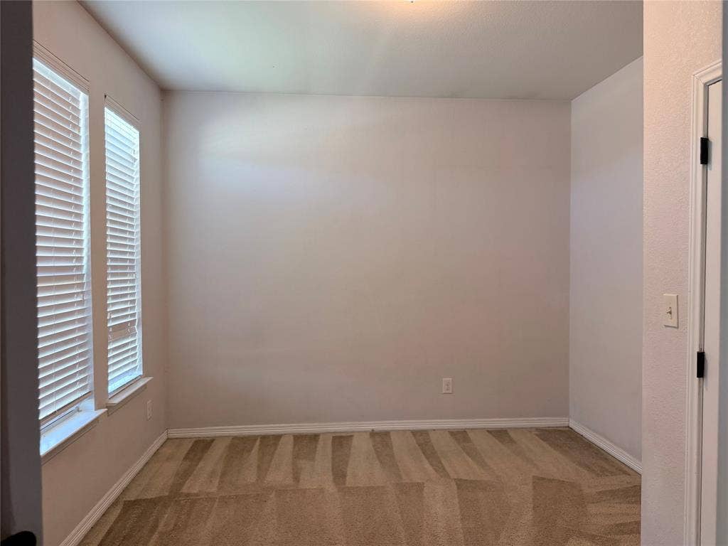 9251 Water Oak Drive, Arlington, TX 76002