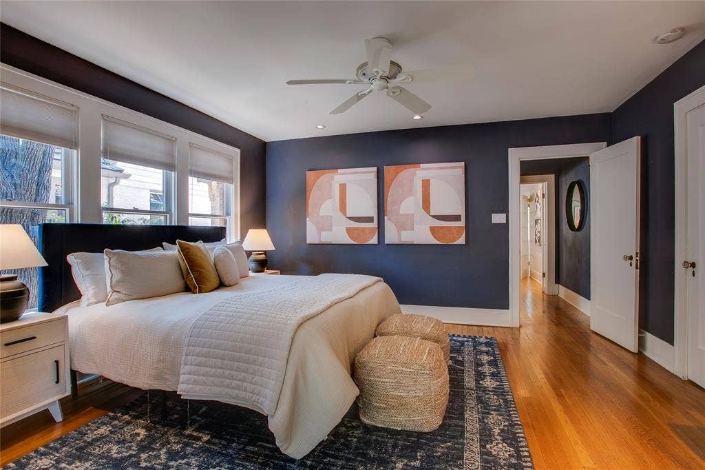 1038 N Edgefield Avenue, Dallas, TX 75208 1038 N Edgefield Avenue, Dallas, TX 75208