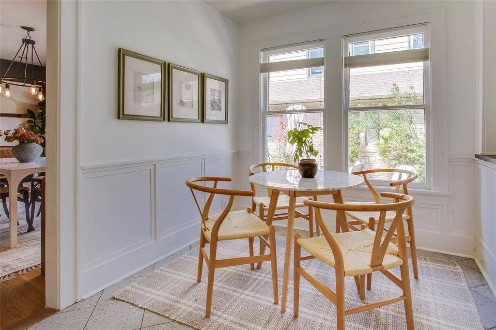 1038 N Edgefield Avenue, Dallas, TX 75208 1038 N Edgefield Avenue, Dallas, TX 75208