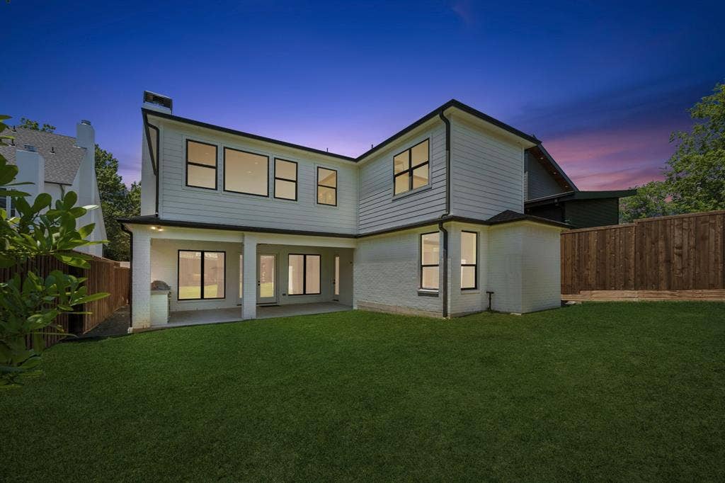 7323 Casa Loma Avenue, Dallas, TX 75214 7323 Casa Loma Avenue, Dallas, TX 75214
