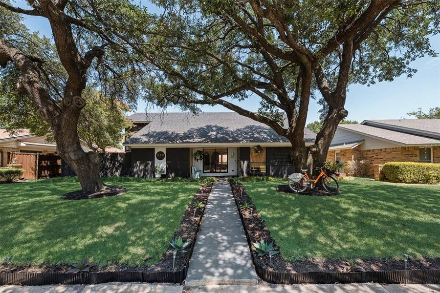 Property photo for 513 San Pedro Drive, Garland, TX