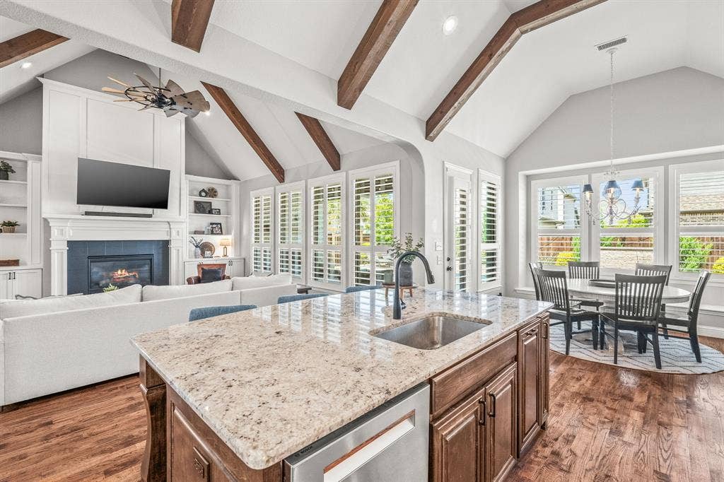 1405 Devonshire Drive, Celina, TX 75009 1405 Devonshire Drive, Celina, TX 75009
