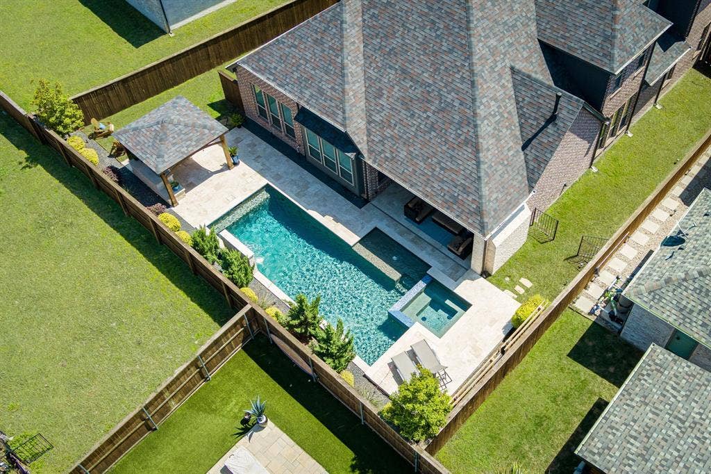 1405 Devonshire Drive, Celina, TX 75009 1405 Devonshire Drive, Celina, TX 75009