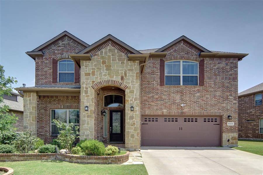 Property photo for 9828 Tule Lake Road, Fort Worth, TX
