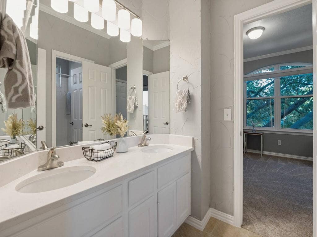 4308 Echo Bluff Drive, Plano, TX 75024