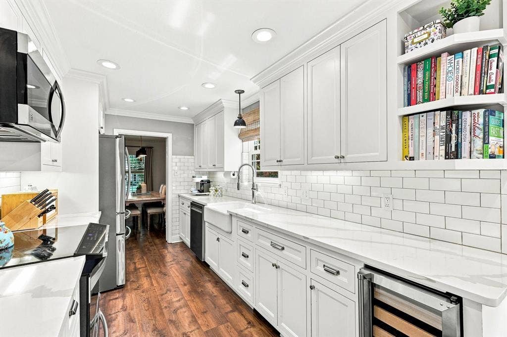 614 Parkview Lane, Richardson, TX 75080 614 Parkview Lane, Richardson, TX 75080