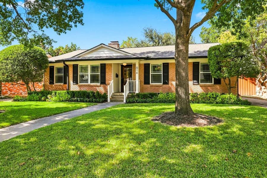 Property photo for 614 Parkview Lane, Richardson, TX