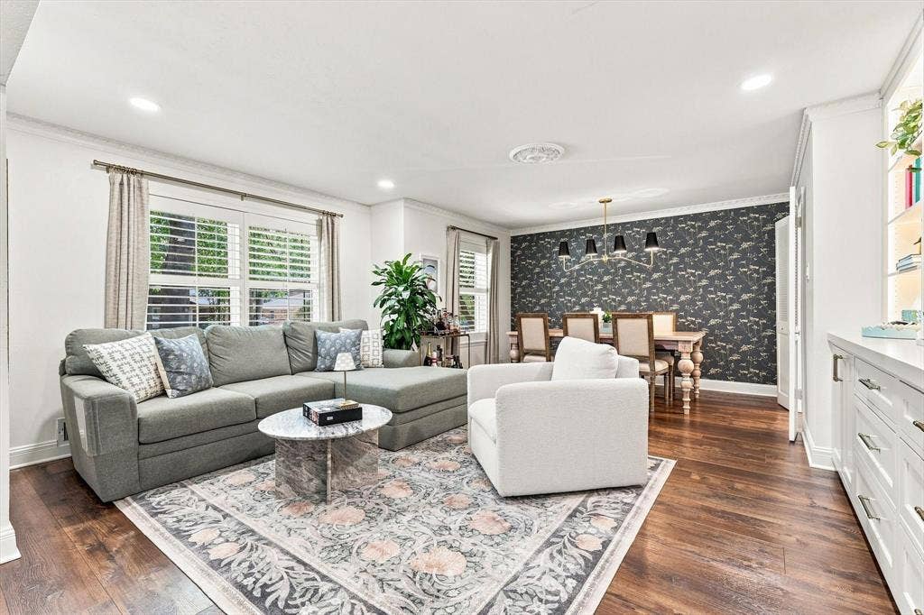 614 Parkview Lane, Richardson, TX 75080 614 Parkview Lane, Richardson, TX 75080