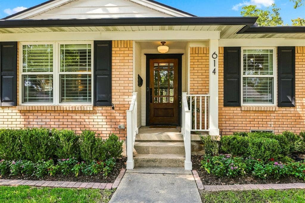 614 Parkview Lane, Richardson, TX 75080 614 Parkview Lane, Richardson, TX 75080