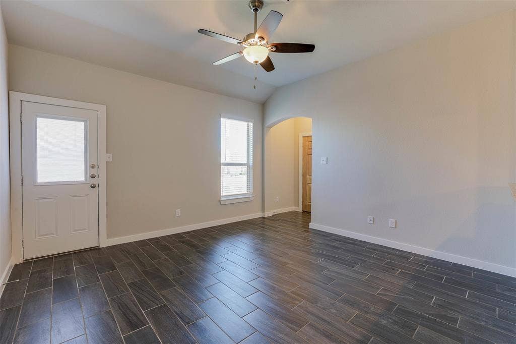 1029-1031 Skyview Court, Midlothian, TX 76065