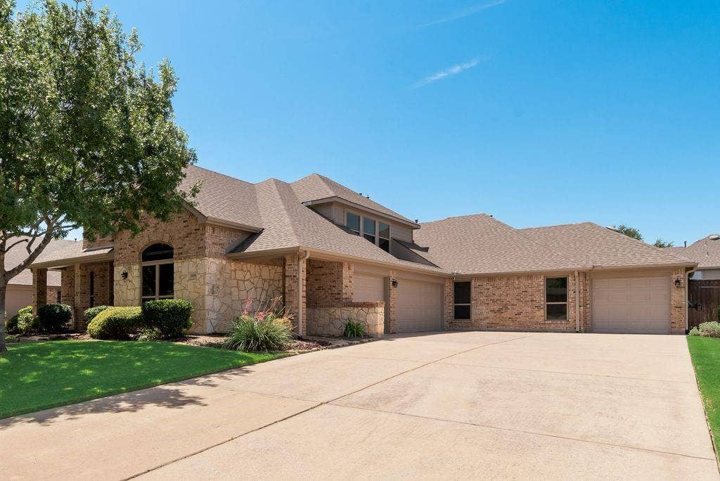 1010 Ranger Road, Forney, TX 75126 1010 Ranger Road, Forney, TX 75126