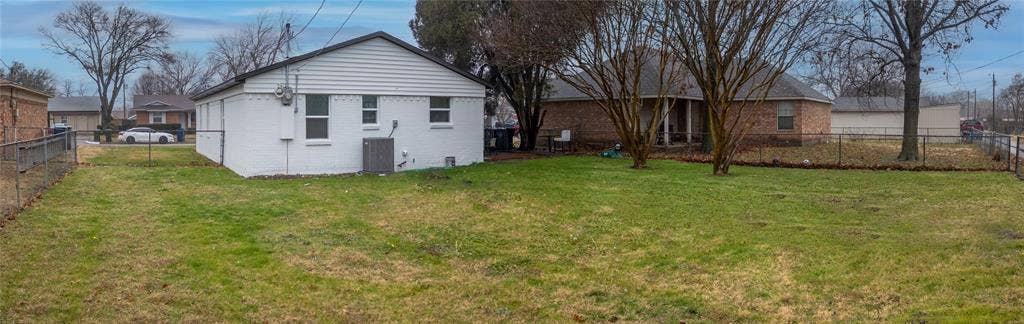 1213 Bowie Street, Garland, TX 75040 1213 Bowie Street, Garland, TX 75040