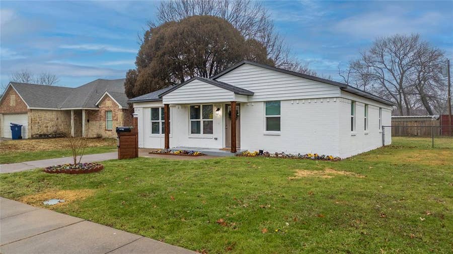 Property photo for 1213 Bowie Street, Garland, TX