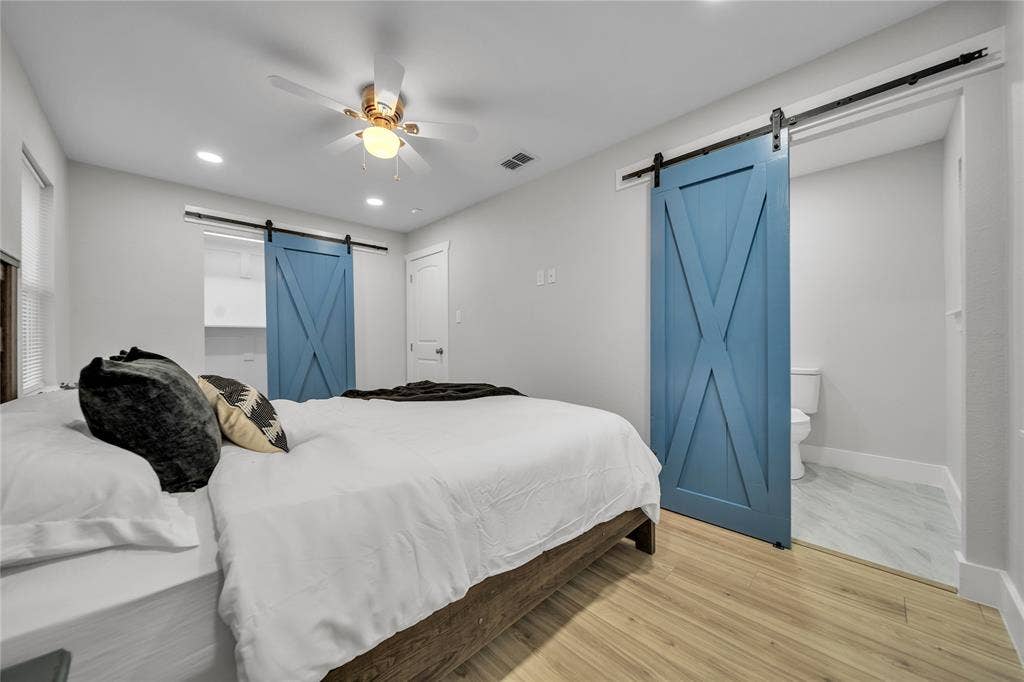 1213 Bowie Street, Garland, TX 75040 1213 Bowie Street, Garland, TX 75040