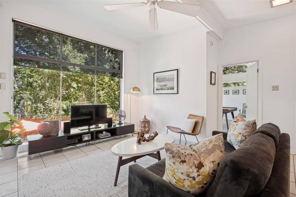 7306 Walling Lane, Dallas, TX 75231