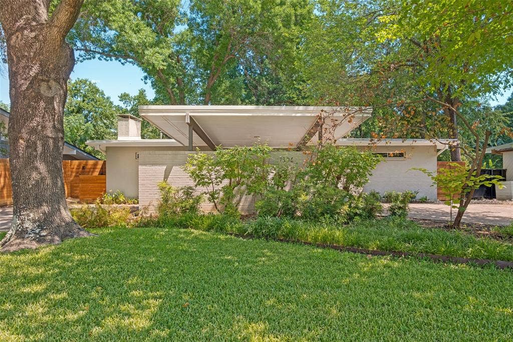 7306 Walling Lane, Dallas, TX 75231