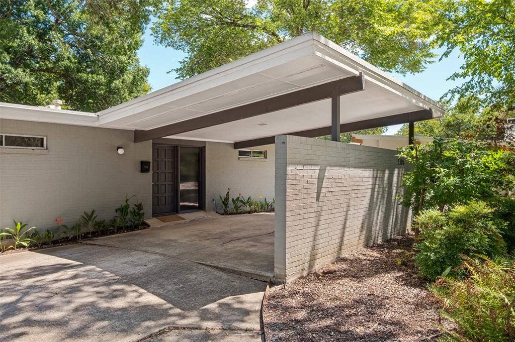 7306 Walling Lane, Dallas, TX 75231