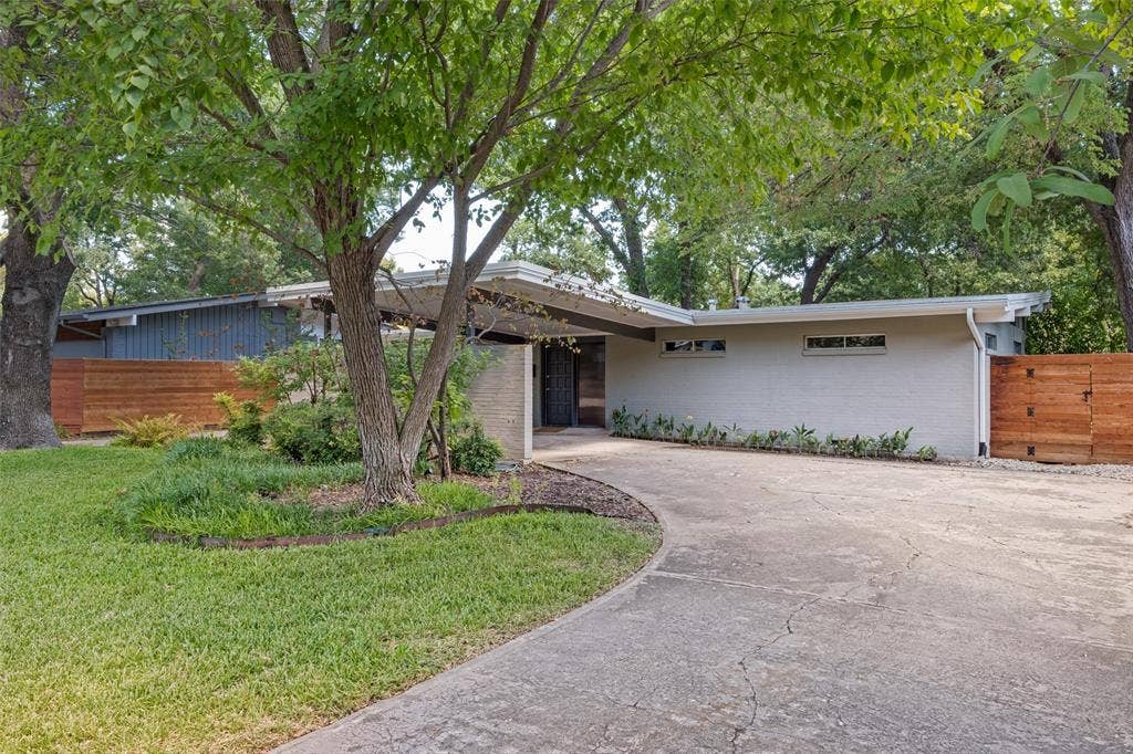 7306 Walling Lane, Dallas, TX 75231