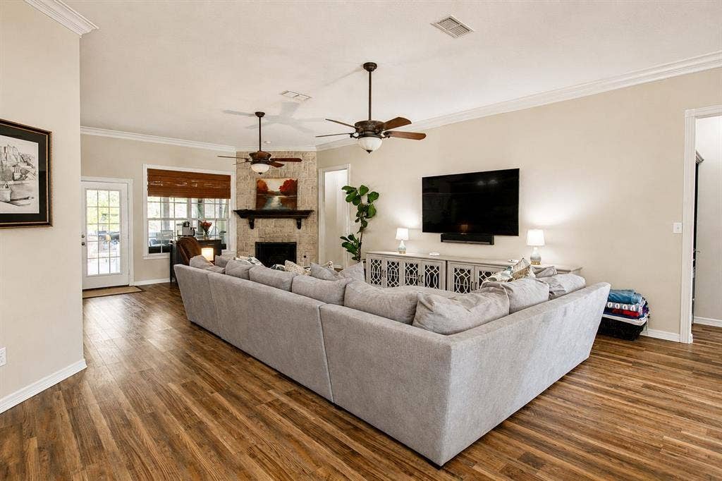 404 Lynn Street, Whitehouse, TX 75791 404 Lynn Street, Whitehouse, TX 75791