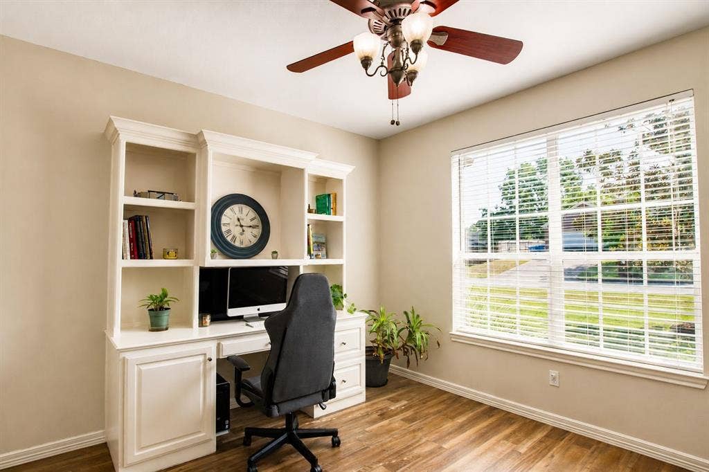 404 Lynn Street, Whitehouse, TX 75791 404 Lynn Street, Whitehouse, TX 75791