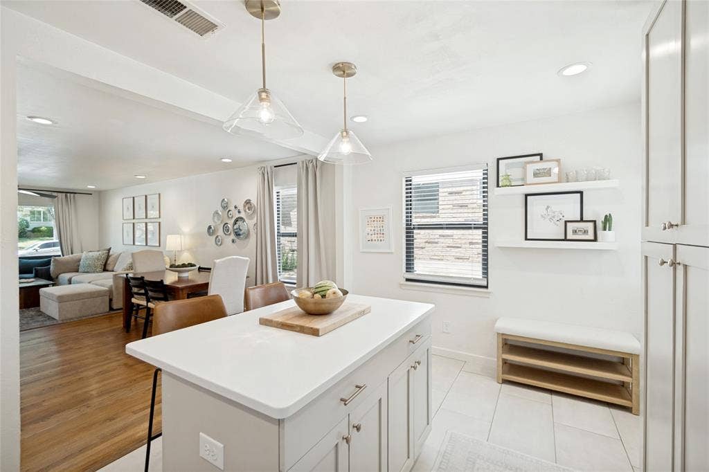 754 Kirkwood Drive, Dallas, TX 75218 754 Kirkwood Drive, Dallas, TX 75218