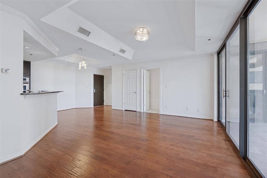 5909 Luther Lane, #1100, Dallas, TX 75225 5909 Luther Lane, #1100, Dallas, TX 75225