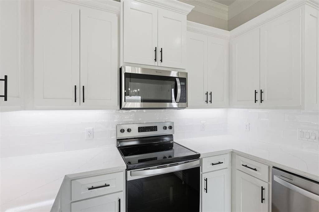 728 Raylan Street, Springtown, TX 76082 728 Raylan Street, Springtown, TX 76082