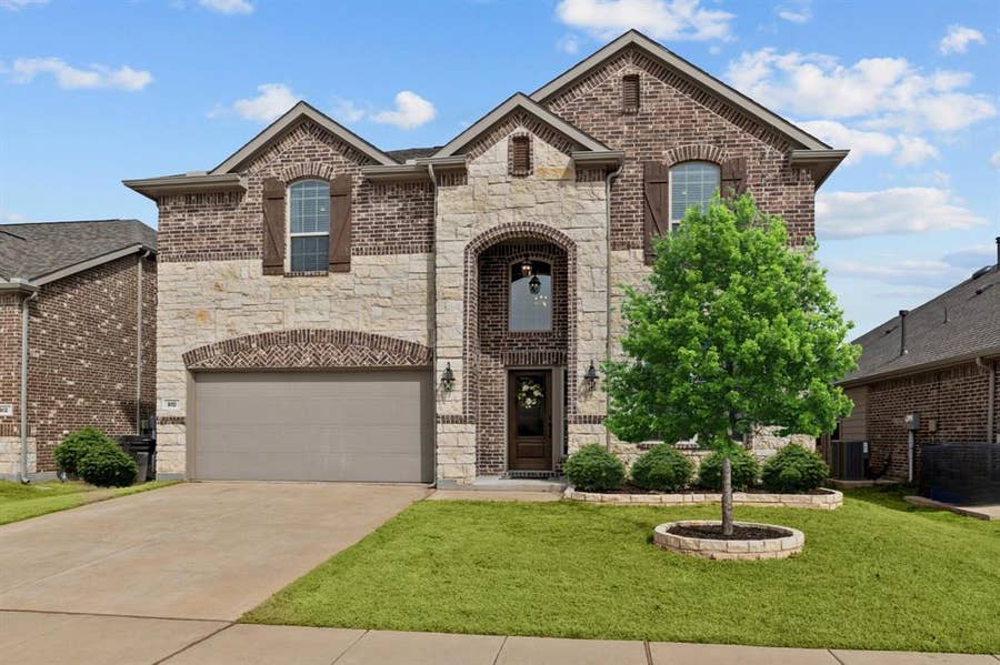 Property photo for 910 Blackhawk Drive, Princeton, TX