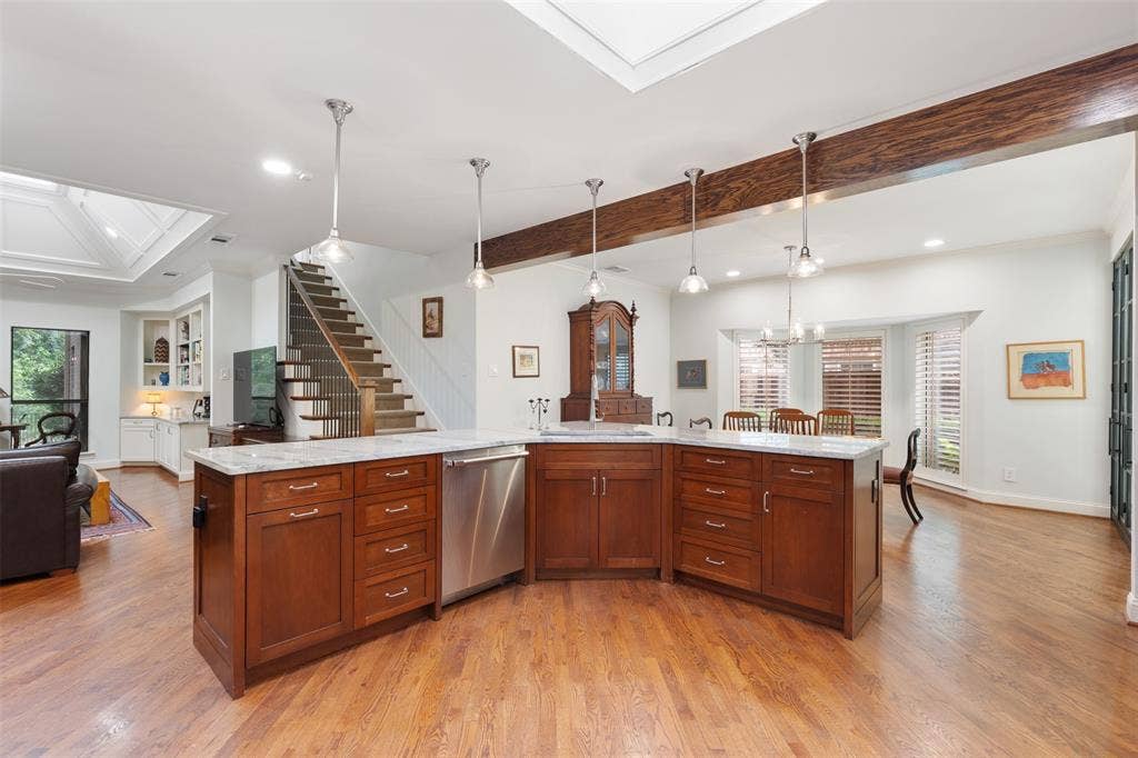 6822 Blue Mesa Drive, Dallas, TX 75252 6822 Blue Mesa Drive, Dallas, TX 75252