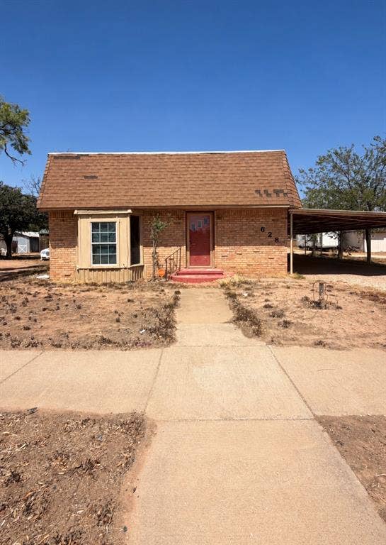 Property photo for 628 W Lake Drive, Hamlin, TX