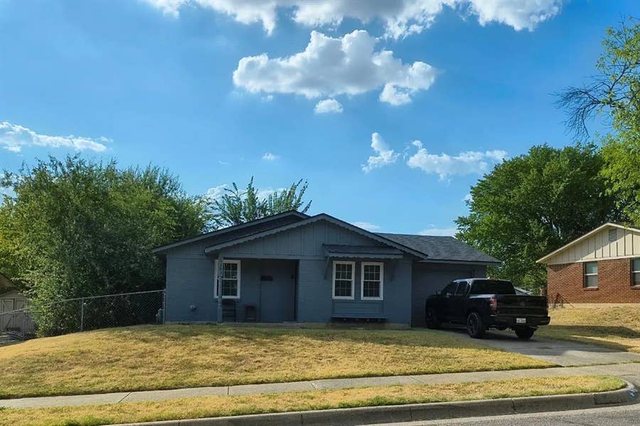 Property photo for 6303 Basswood Drive, Fort Worth, TX