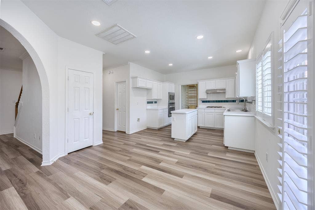 3217 Orchid Drive, McKinney, TX 75070 3217 Orchid Drive, McKinney, TX 75070