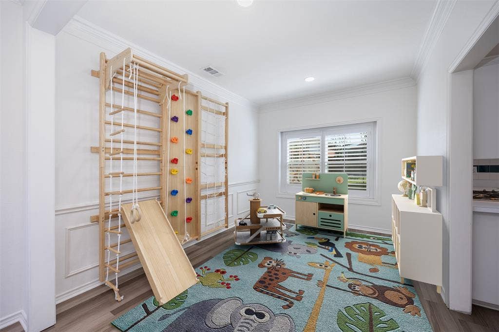 3217 Orchid Drive, McKinney, TX 75070 Virtually staged