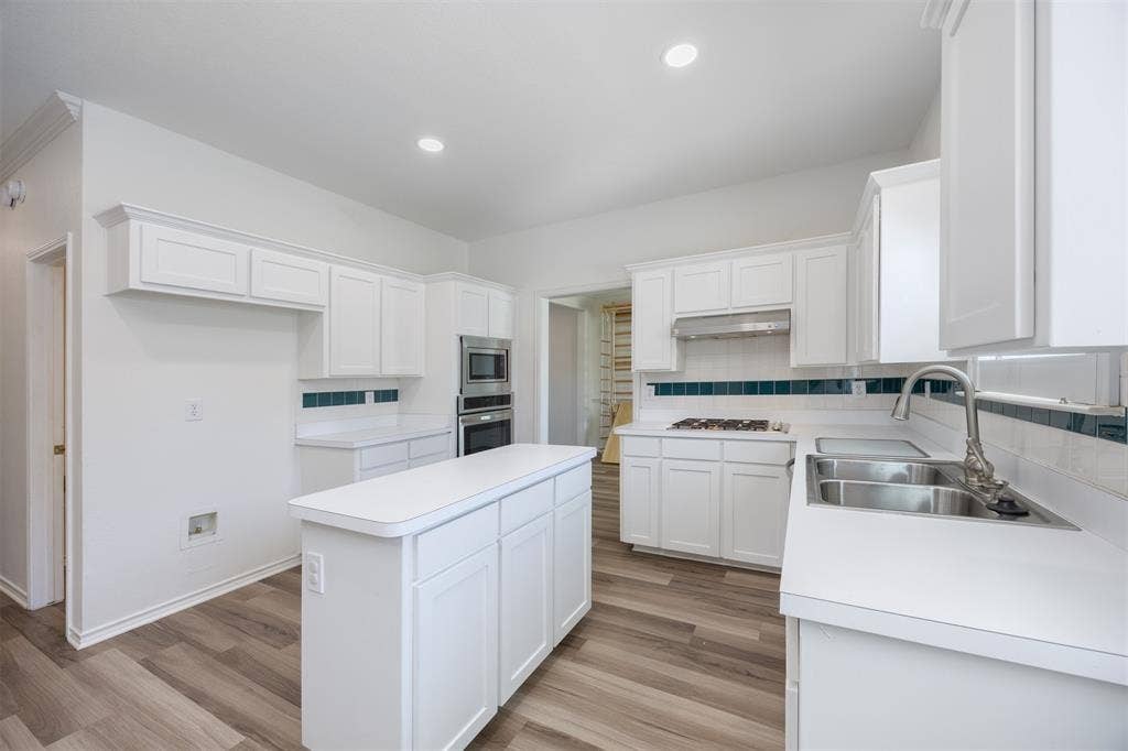 3217 Orchid Drive, McKinney, TX 75070 3217 Orchid Drive, McKinney, TX 75070