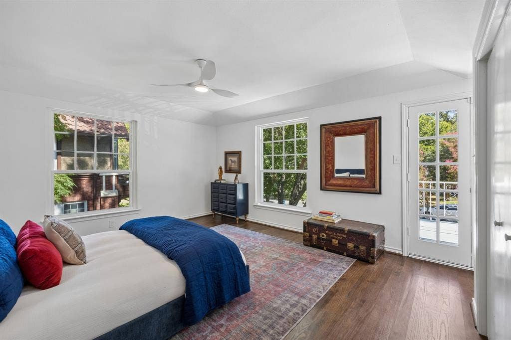 4915 Junius Street, Dallas, TX 75214 4915 Junius Street, Dallas, TX 75214
