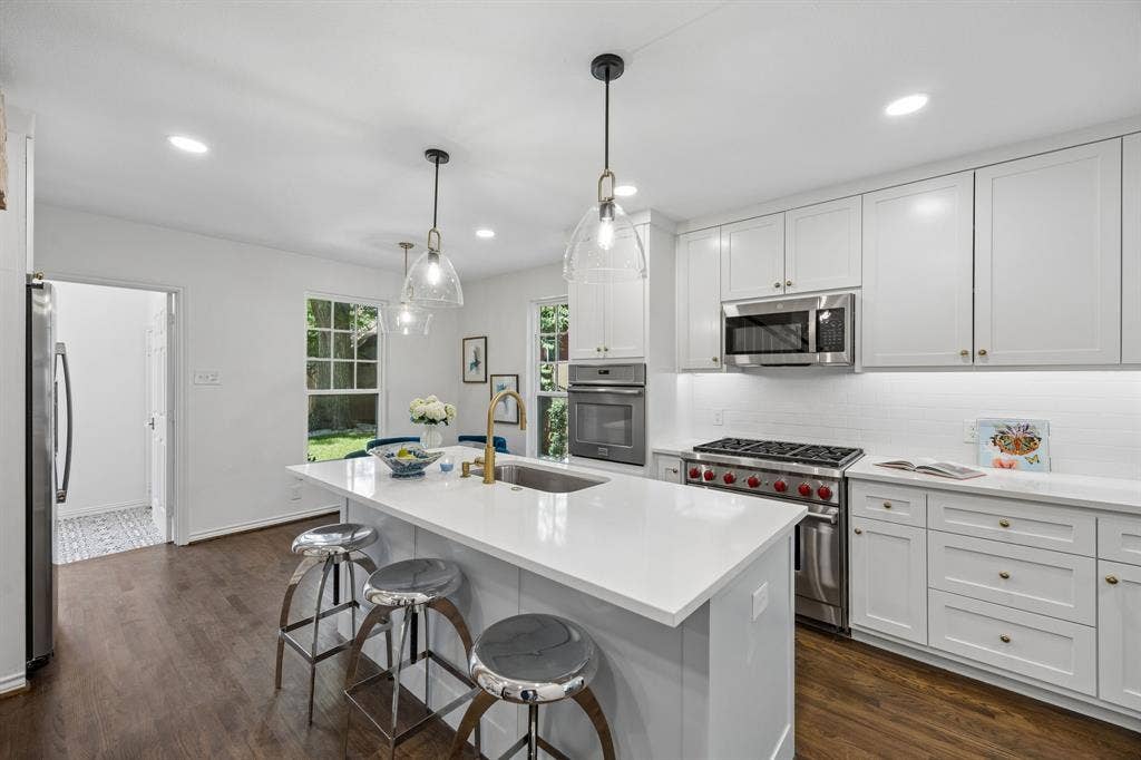 4915 Junius Street, Dallas, TX 75214 4915 Junius Street, Dallas, TX 75214