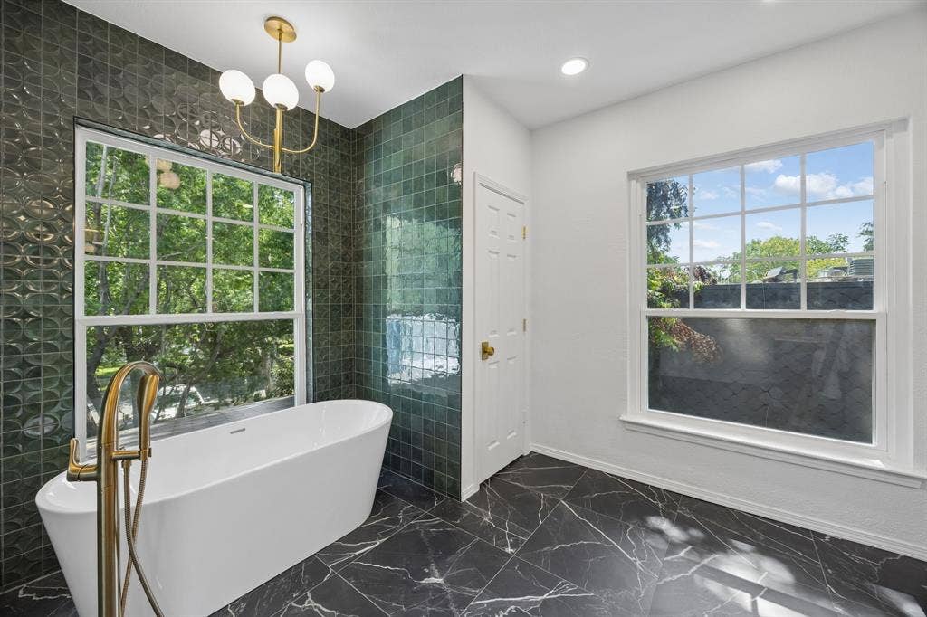 4915 Junius Street, Dallas, TX 75214 4915 Junius Street, Dallas, TX 75214