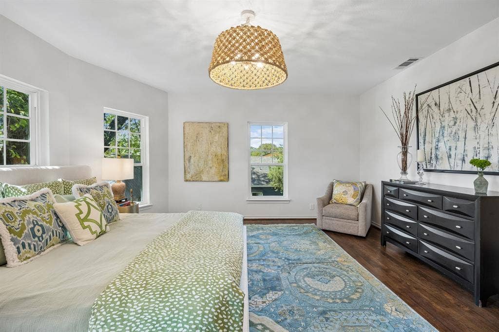 4915 Junius Street, Dallas, TX 75214 4915 Junius Street, Dallas, TX 75214