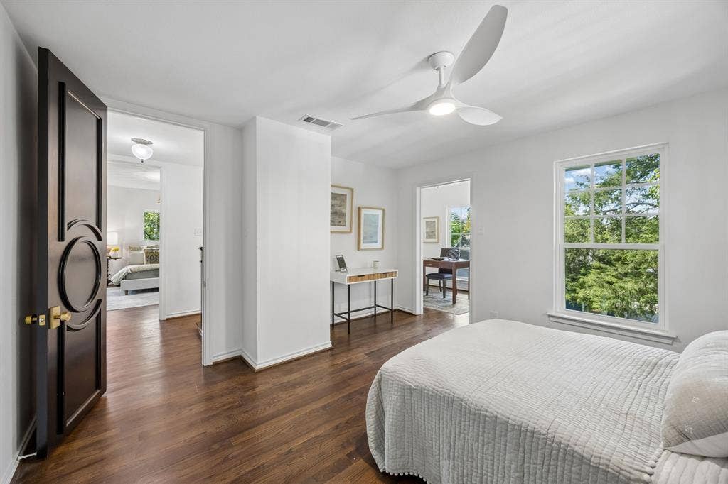4915 Junius Street, Dallas, TX 75214 4915 Junius Street, Dallas, TX 75214