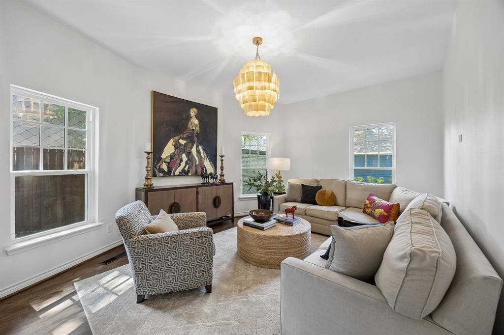 4915 Junius Street, Dallas, TX 75214 4915 Junius Street, Dallas, TX 75214