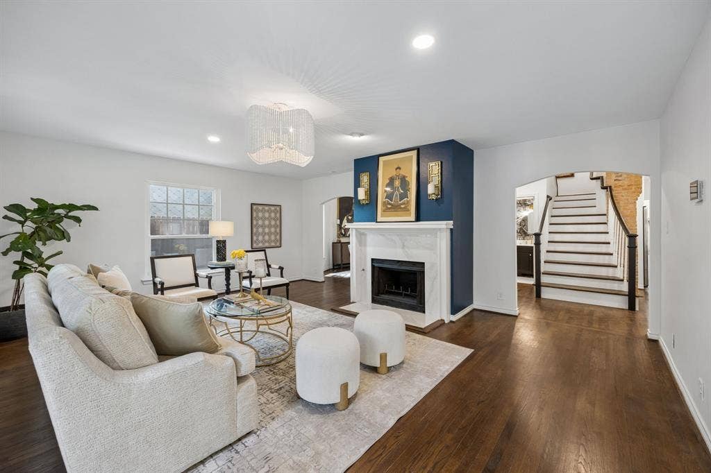 4915 Junius Street, Dallas, TX 75214 4915 Junius Street, Dallas, TX 75214