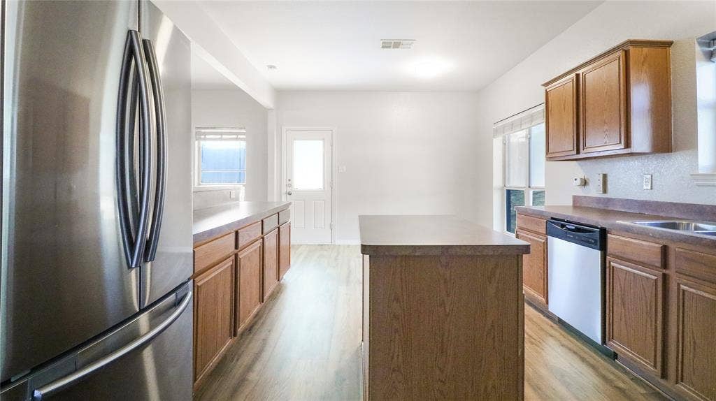3401 Newgate Street, Midlothian, TX 76065