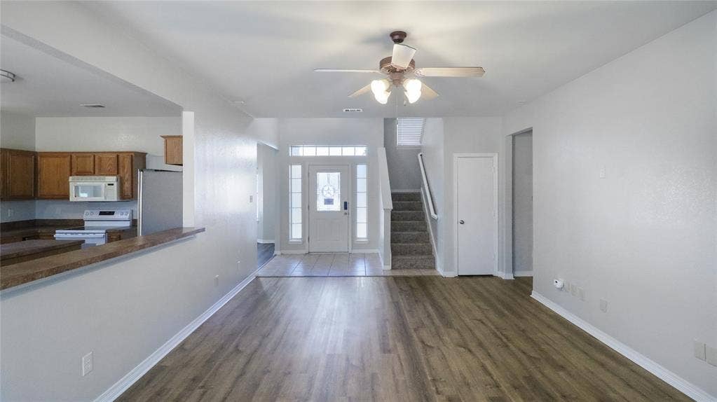3401 Newgate Street, Midlothian, TX 76065