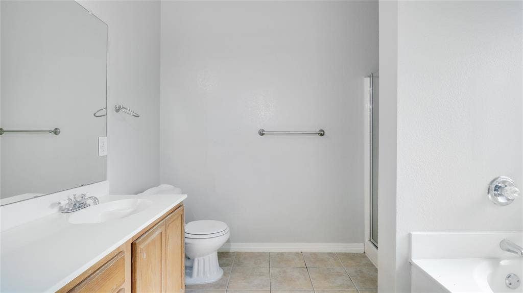 3401 Newgate Street, Midlothian, TX 76065