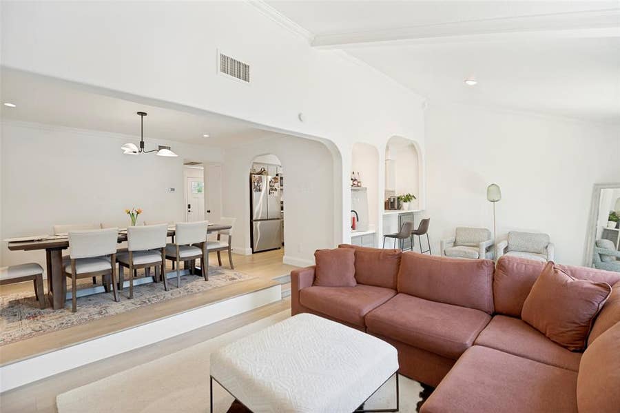 Property photo for 2716 Meadowstone Court, Carrollton, TX