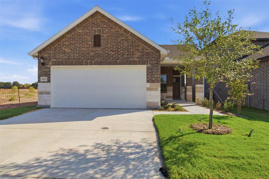 Property photo for 6015 Alderton Drive, McKinney, TX